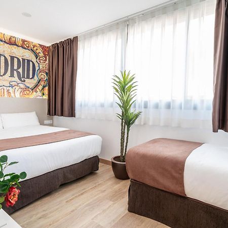 Hotel Bestprice Alegria มาดริด ภายนอก รูปภาพ