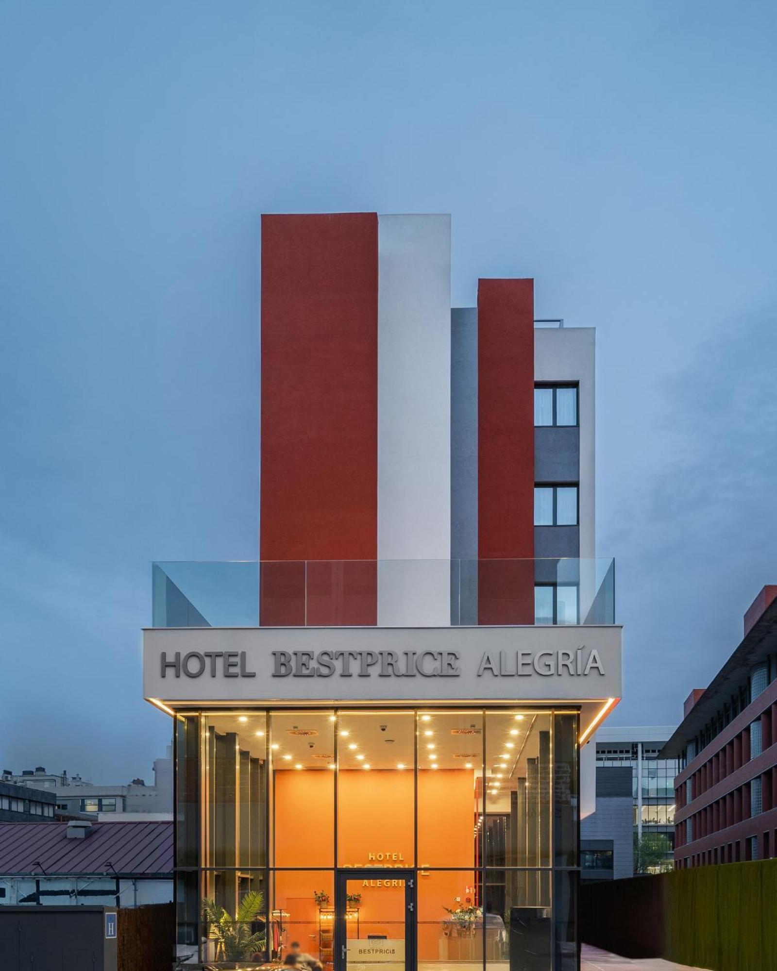 Hotel Bestprice Alegria มาดริด ภายนอก รูปภาพ